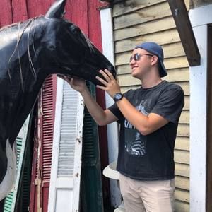 Meet your Posher, Tim